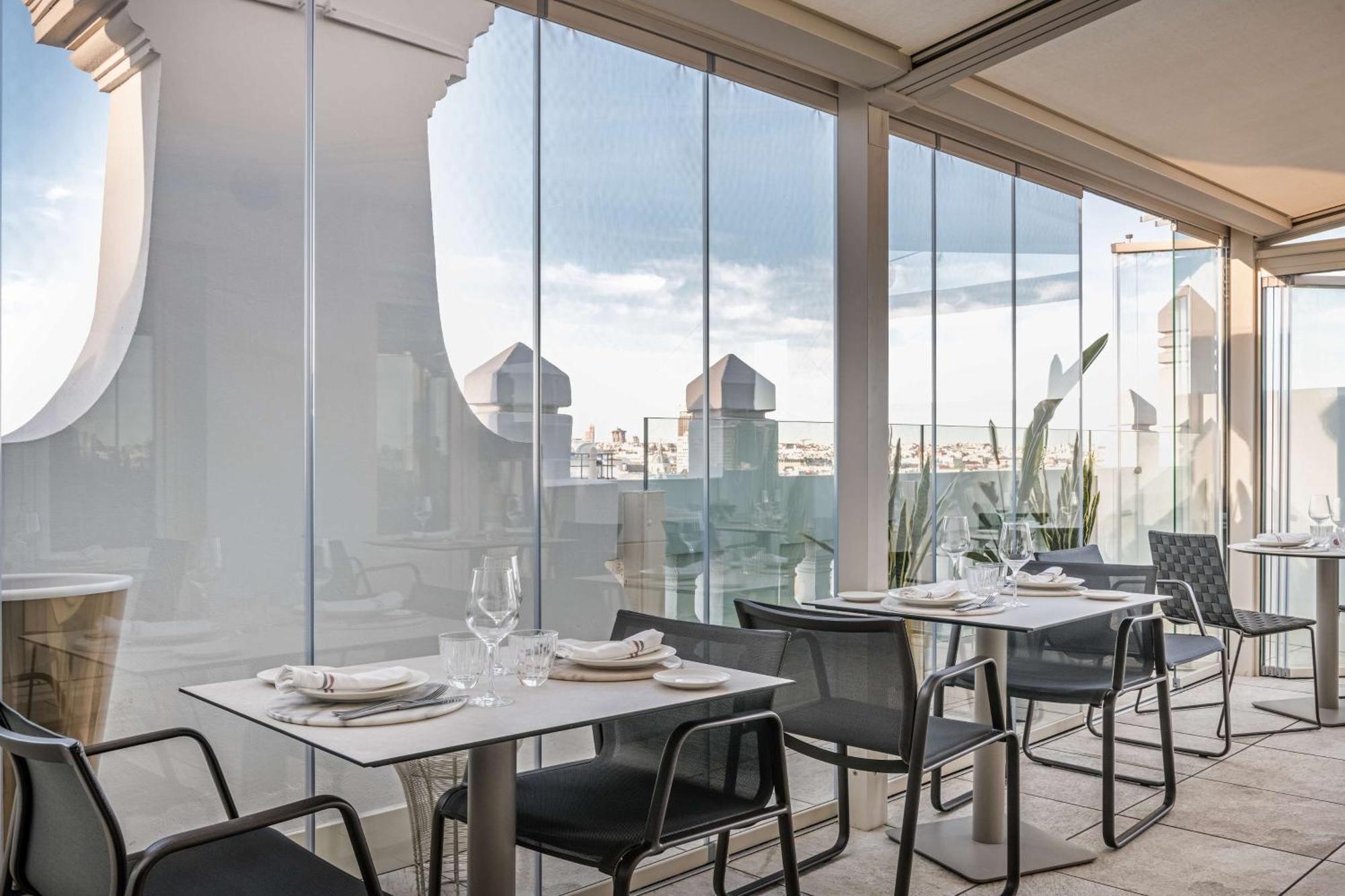 Nh Collection Gran Via Hotel 4*