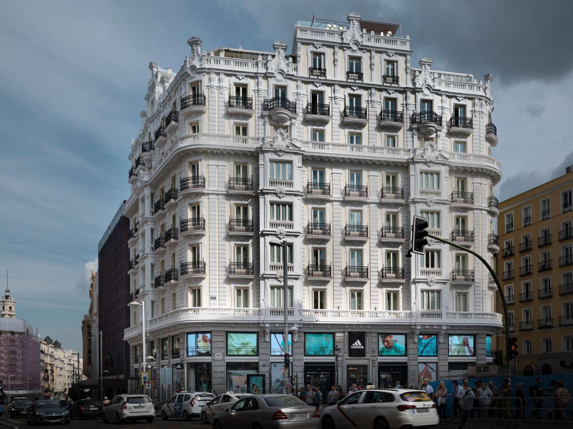 Hotel Nh Collection Gran Via 4*