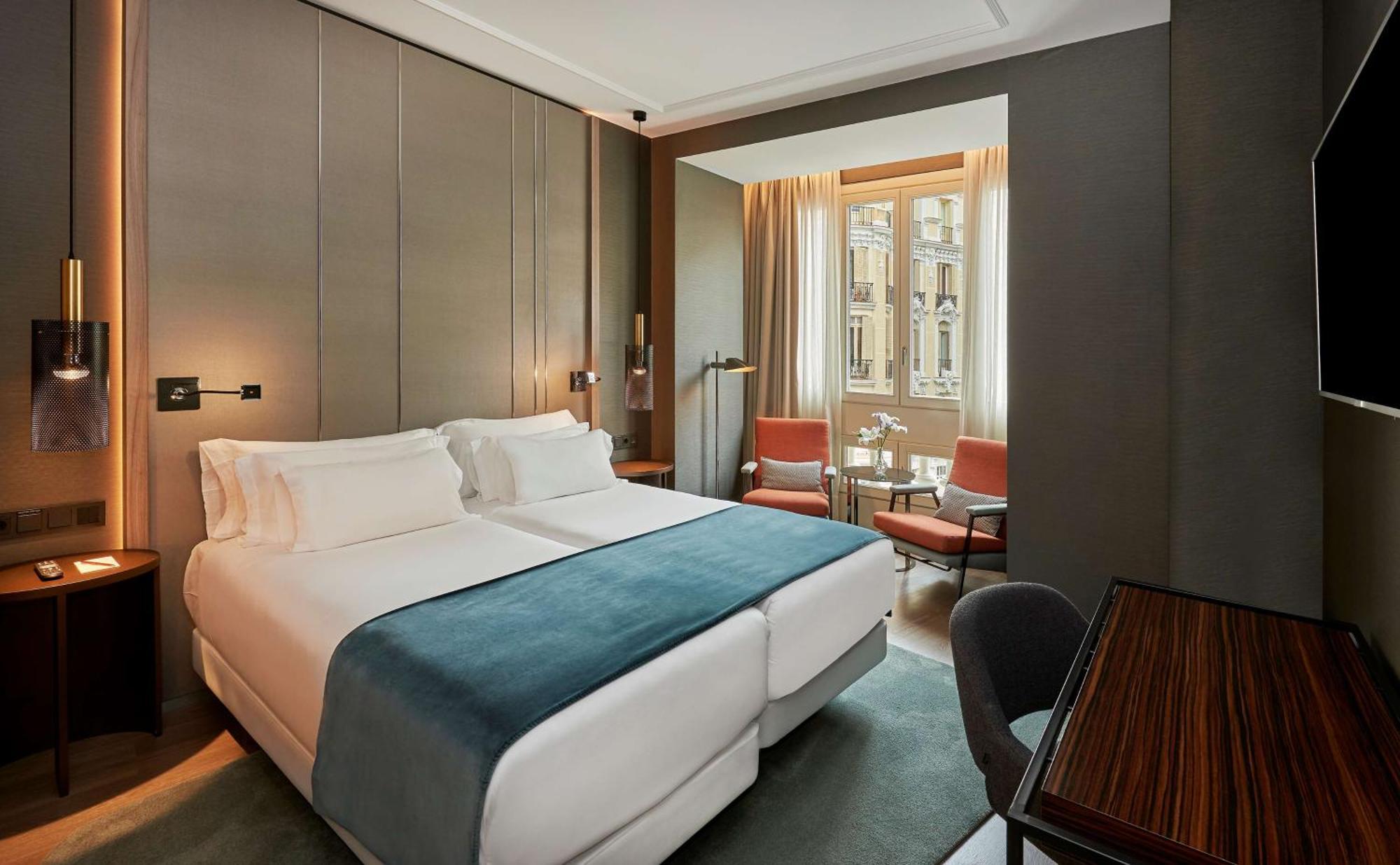 Nh Collection Gran Via Hotel