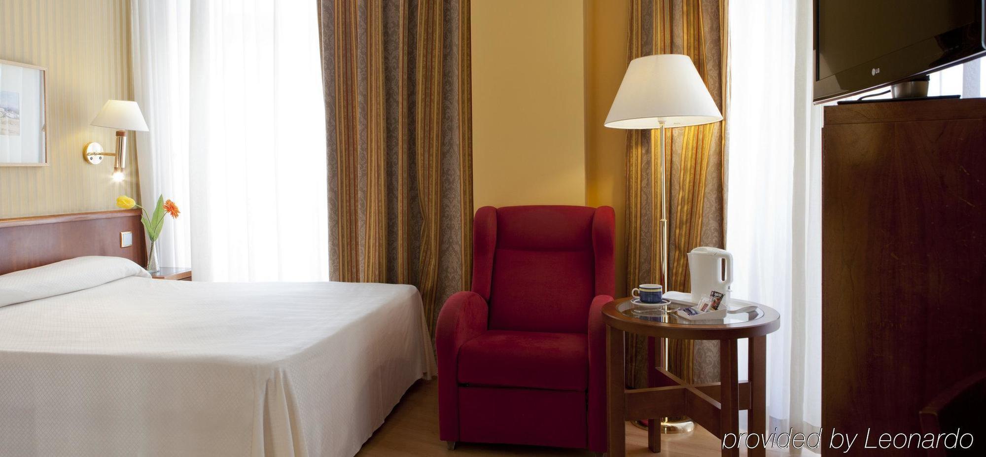 Nh Collection Gran Via Hotel 4*